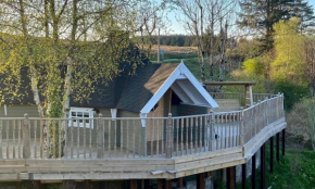 2 - Unmissable Views - Outdoor Bath - Custom Design